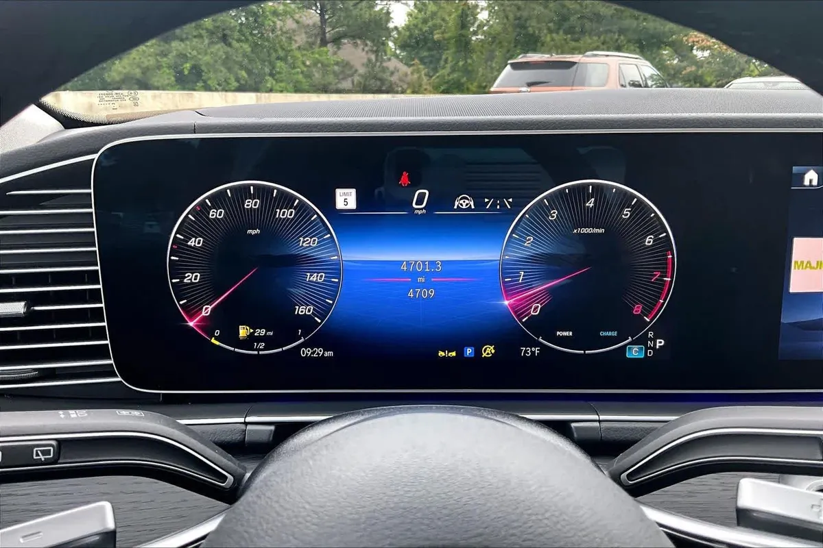 2026 Mercedes-Benz GLS 450 GLS 450 thumbnail 26