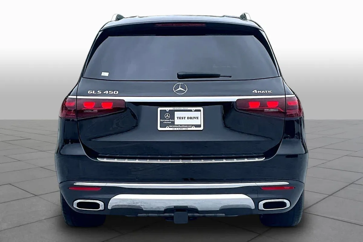 2026 Mercedes-Benz GLS 450 GLS 450 thumbnail 5