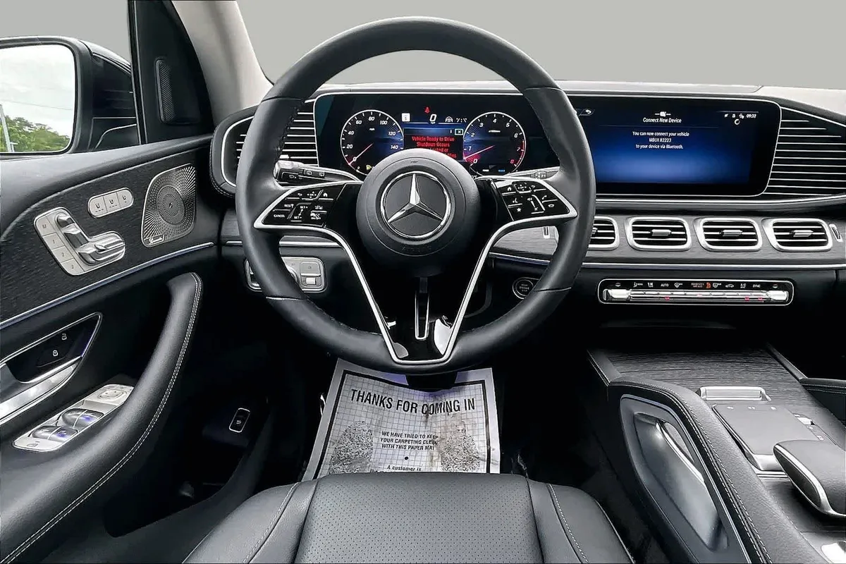 2026 Mercedes-Benz GLS 450 GLS 450 thumbnail 6