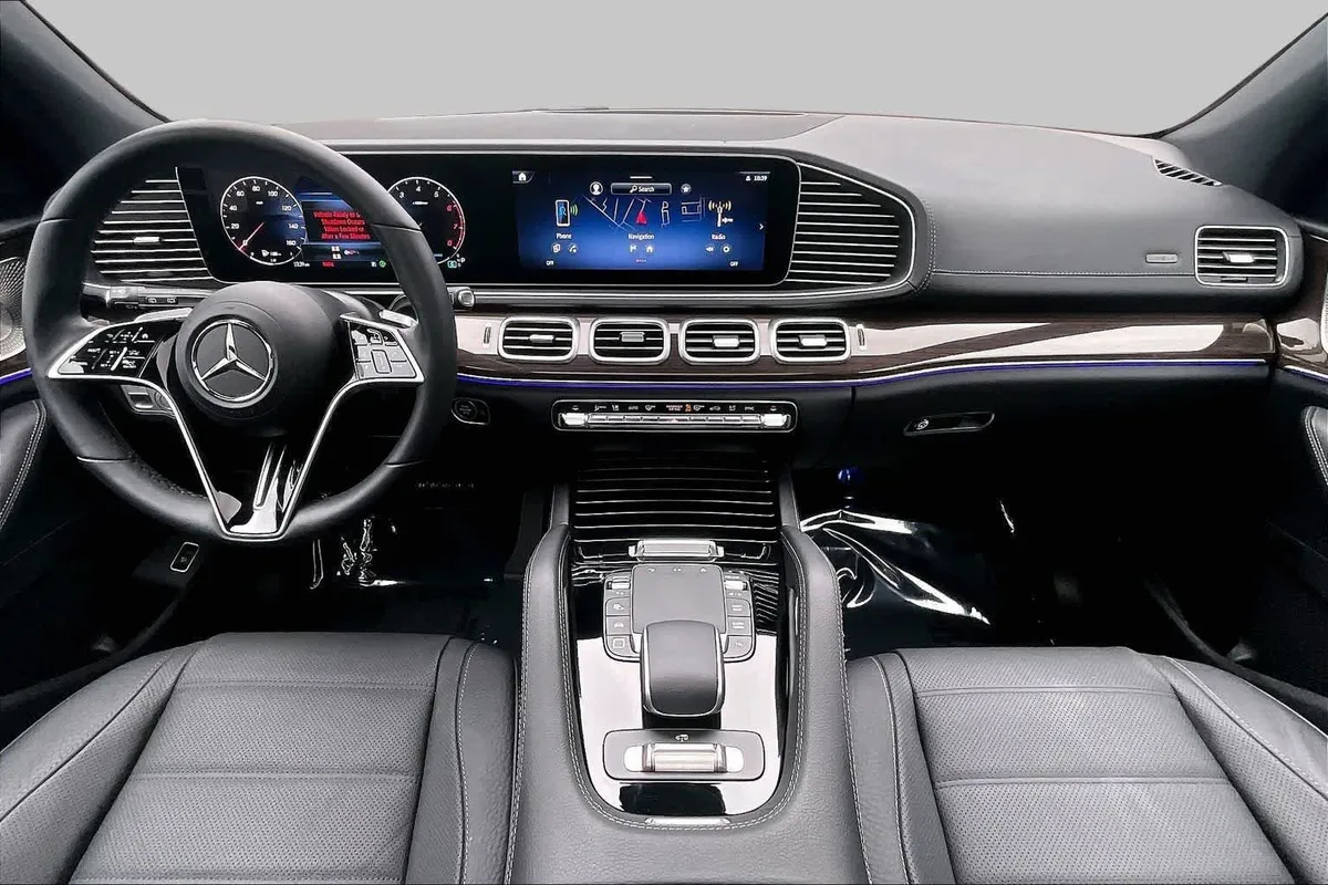 2026 Mercedes-Benz GLS 450 GLS 450 thumbnail 16