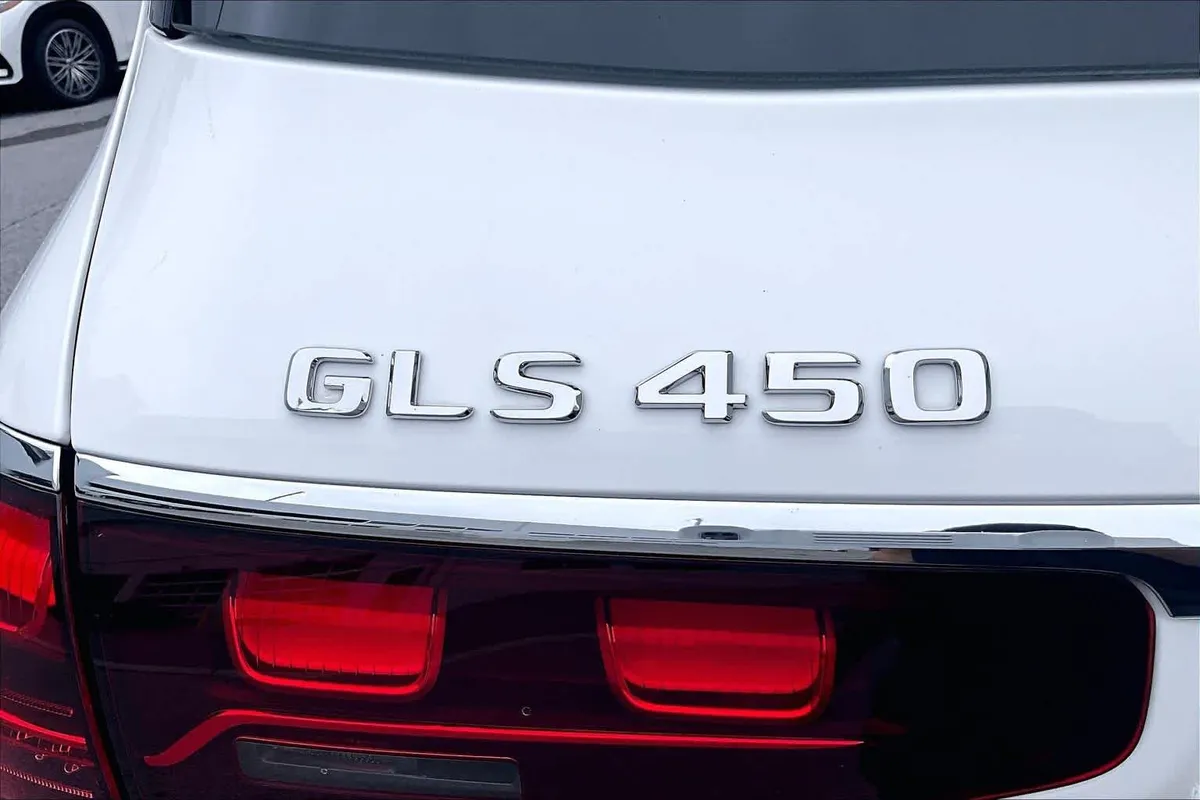 2026 Mercedes-Benz GLS 450 GLS 450 thumbnail 31
