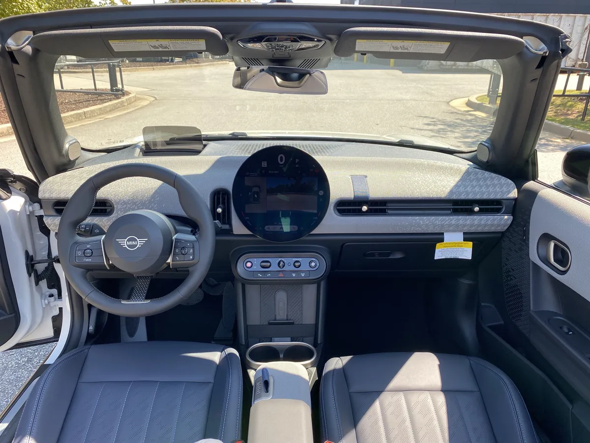2026 MINI Convertible Cooper S thumbnail 15
