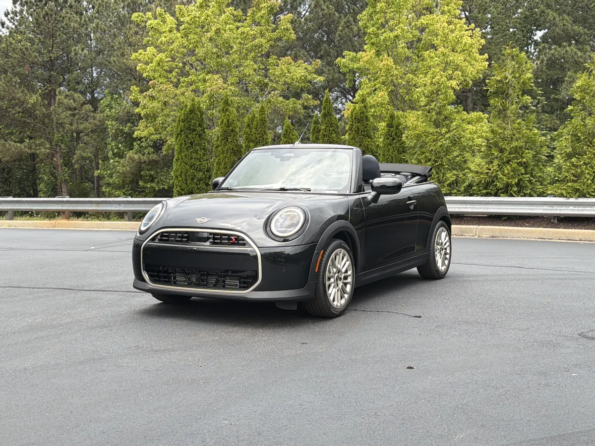 2026 MINI Convertible thumbnail 11