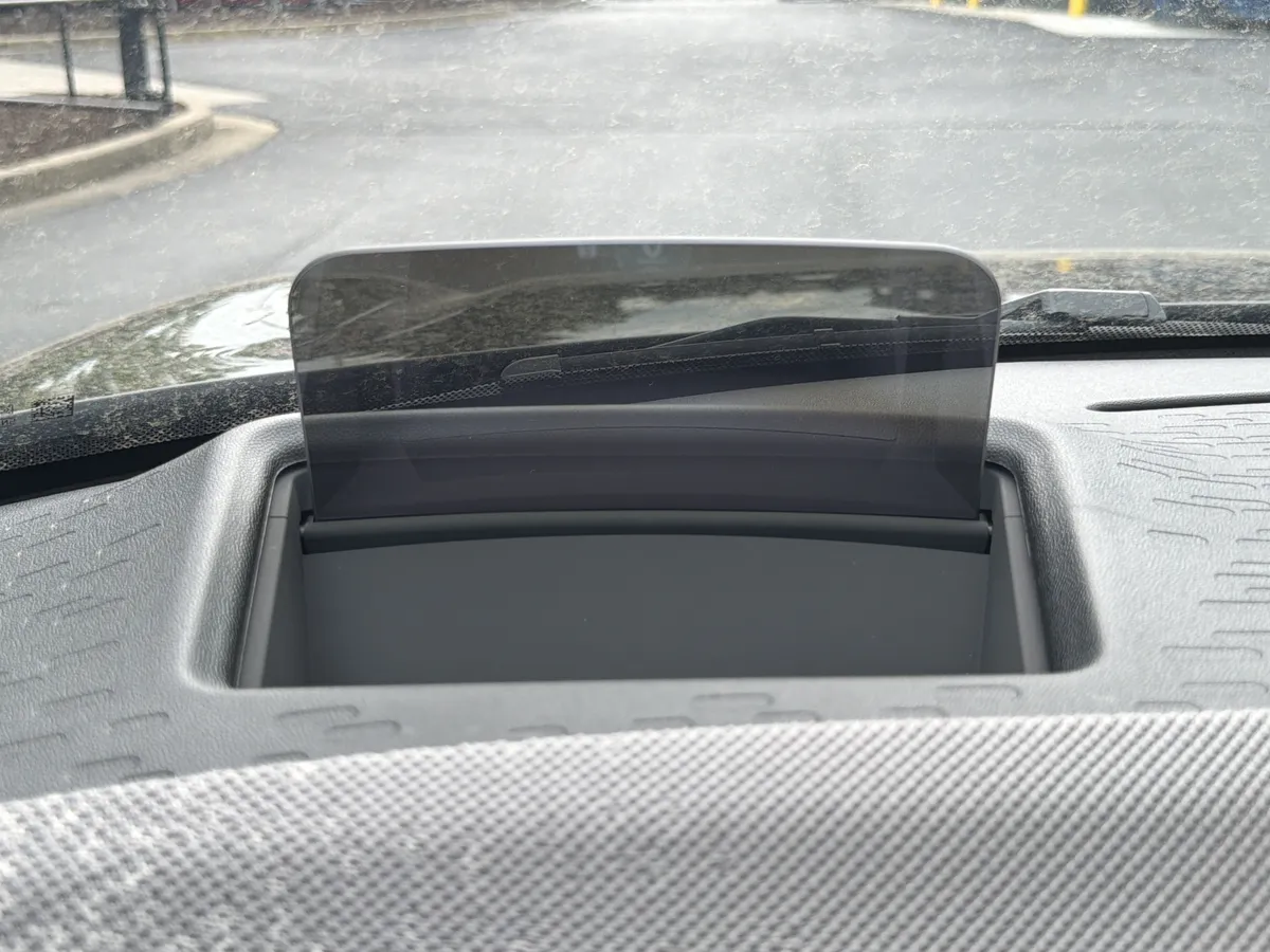 2026 MINI Convertible thumbnail 28