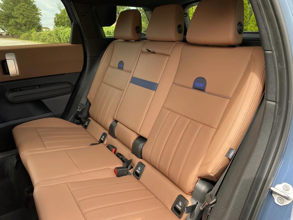 2026 MINI Countryman S thumbnail 8