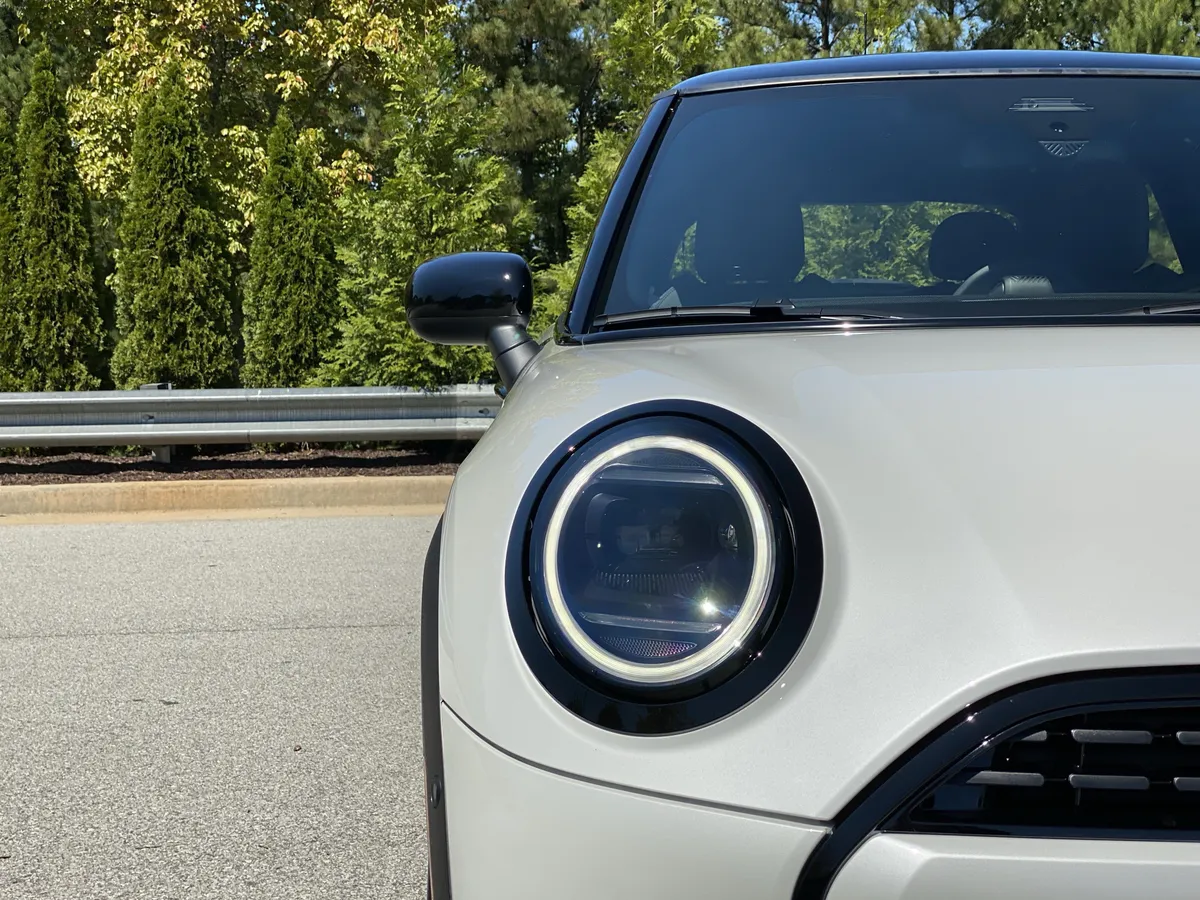 2026 MINI Hardtop 2 Door Cooper thumbnail 28