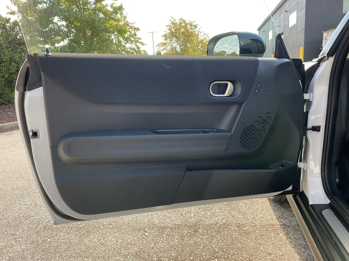 2026 MINI Hardtop 2 Door Cooper thumbnail 16