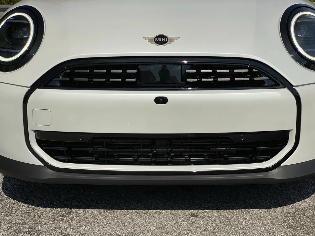 2026 MINI Hardtop 2 Door Cooper thumbnail 29