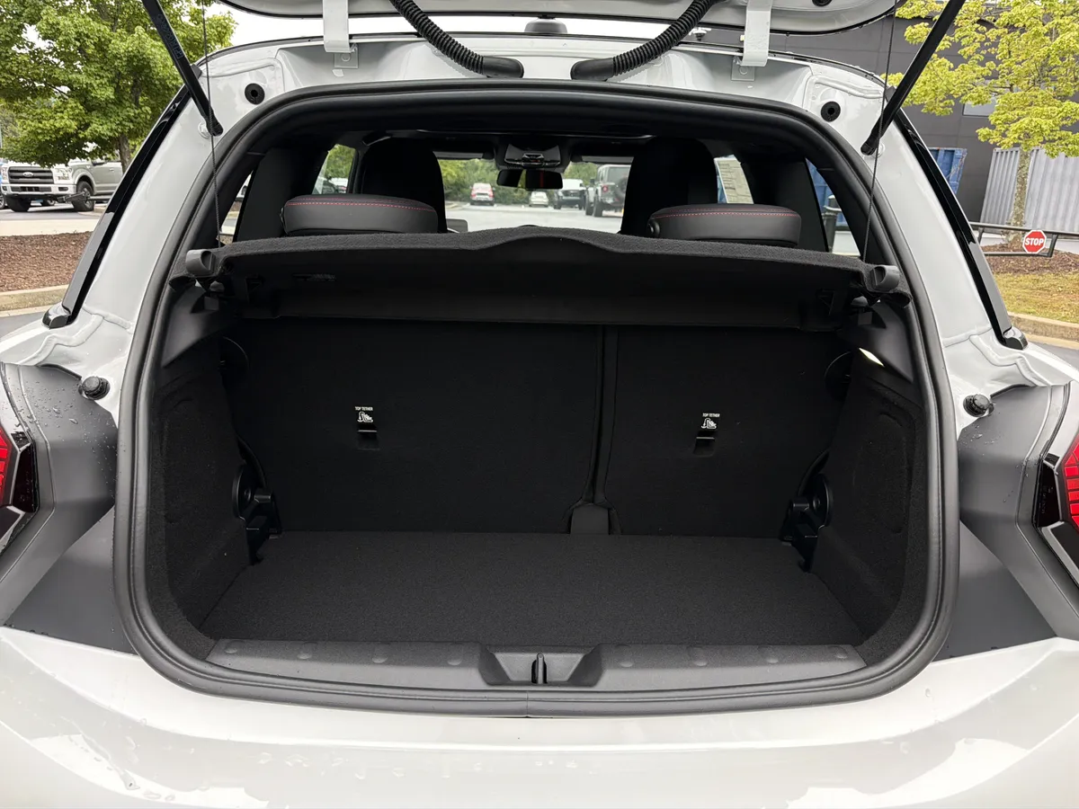 2026 MINI Hardtop 2 Door thumbnail 18