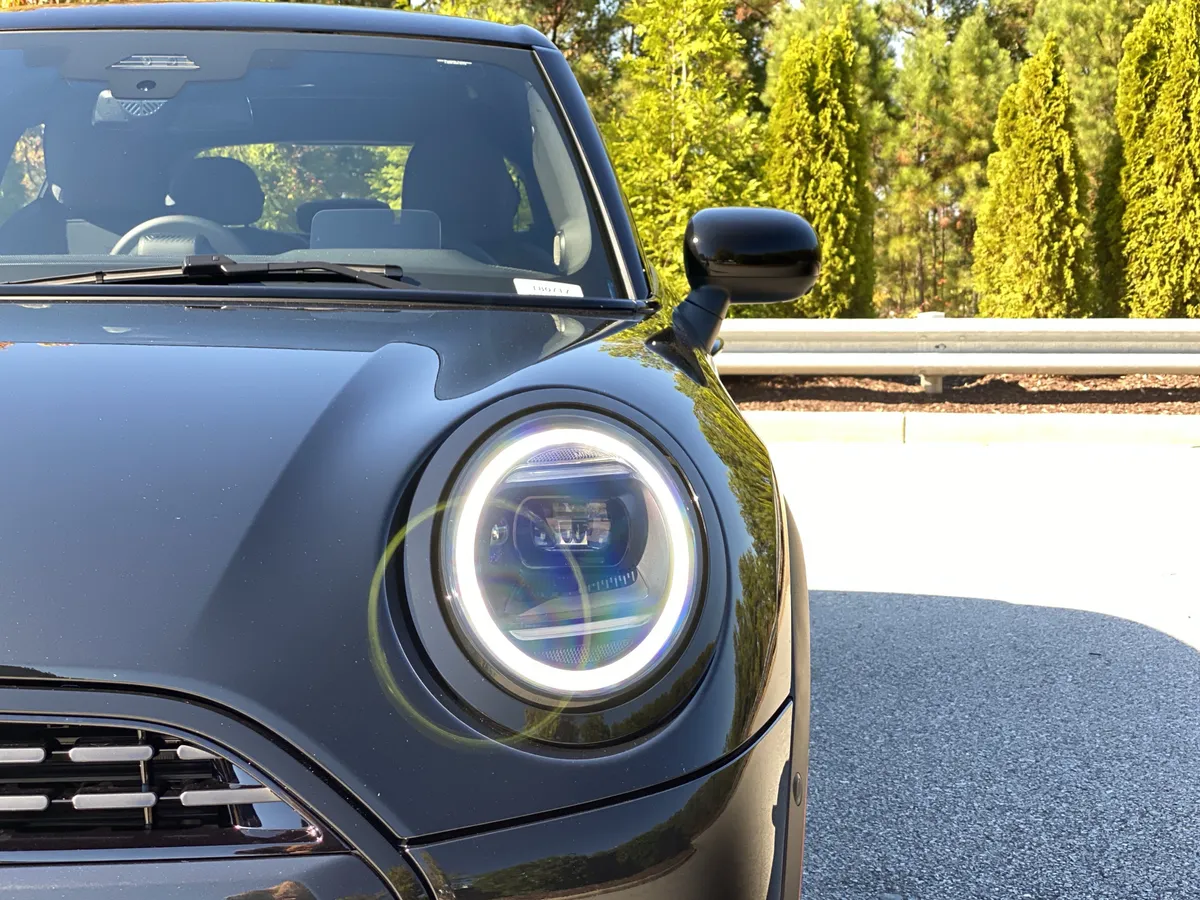 2026 MINI Hardtop 4 Door Cooper thumbnail 38