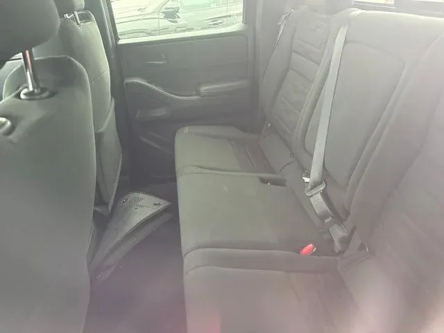 2026 Nissan Frontier PRO-4X thumbnail 5
