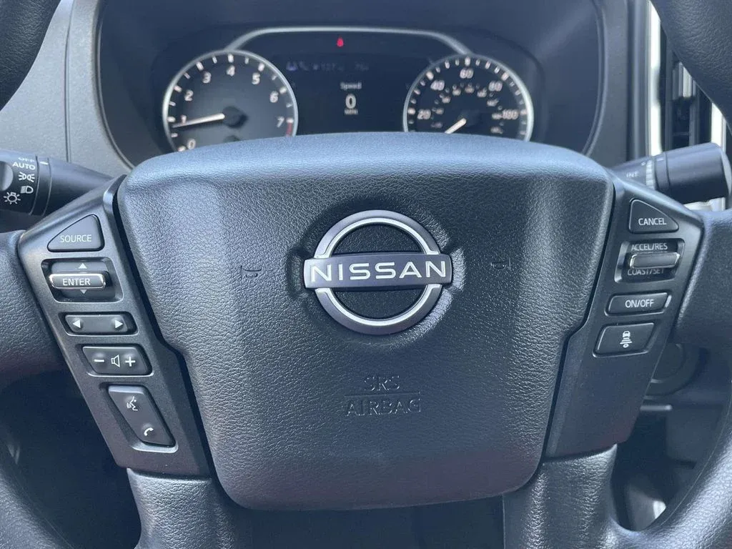 2026 Nissan Frontier SV thumbnail 23