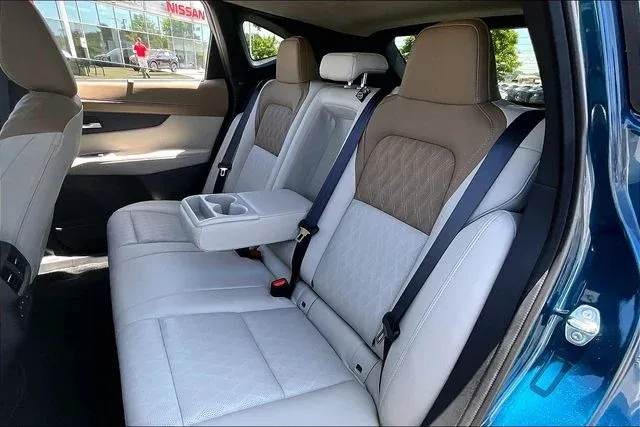 2026 Nissan Murano Platinum thumbnail 19