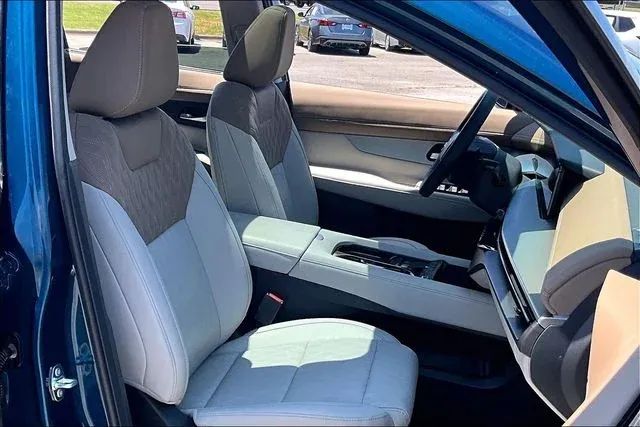 2026 Nissan Murano Platinum thumbnail 28