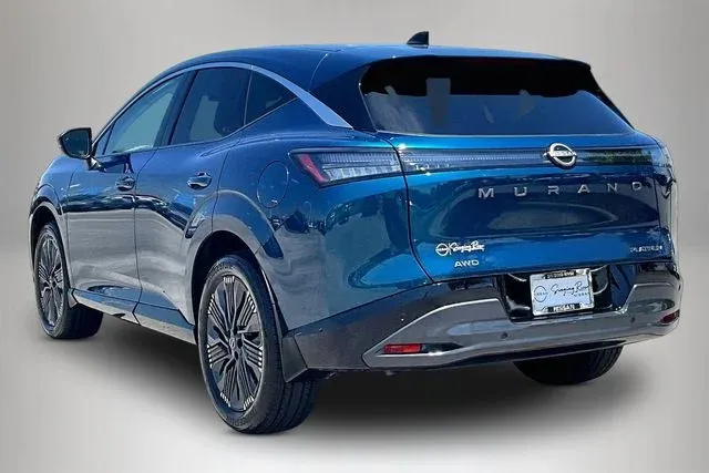 2026 Nissan Murano Platinum thumbnail 4