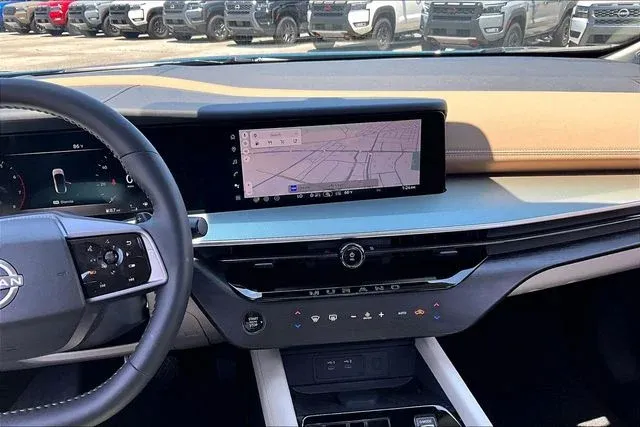 2026 Nissan Murano Platinum thumbnail 9