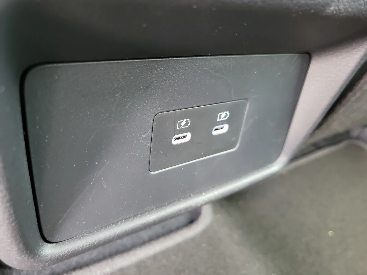 2026 Nissan Rogue Dark Armor thumbnail 13