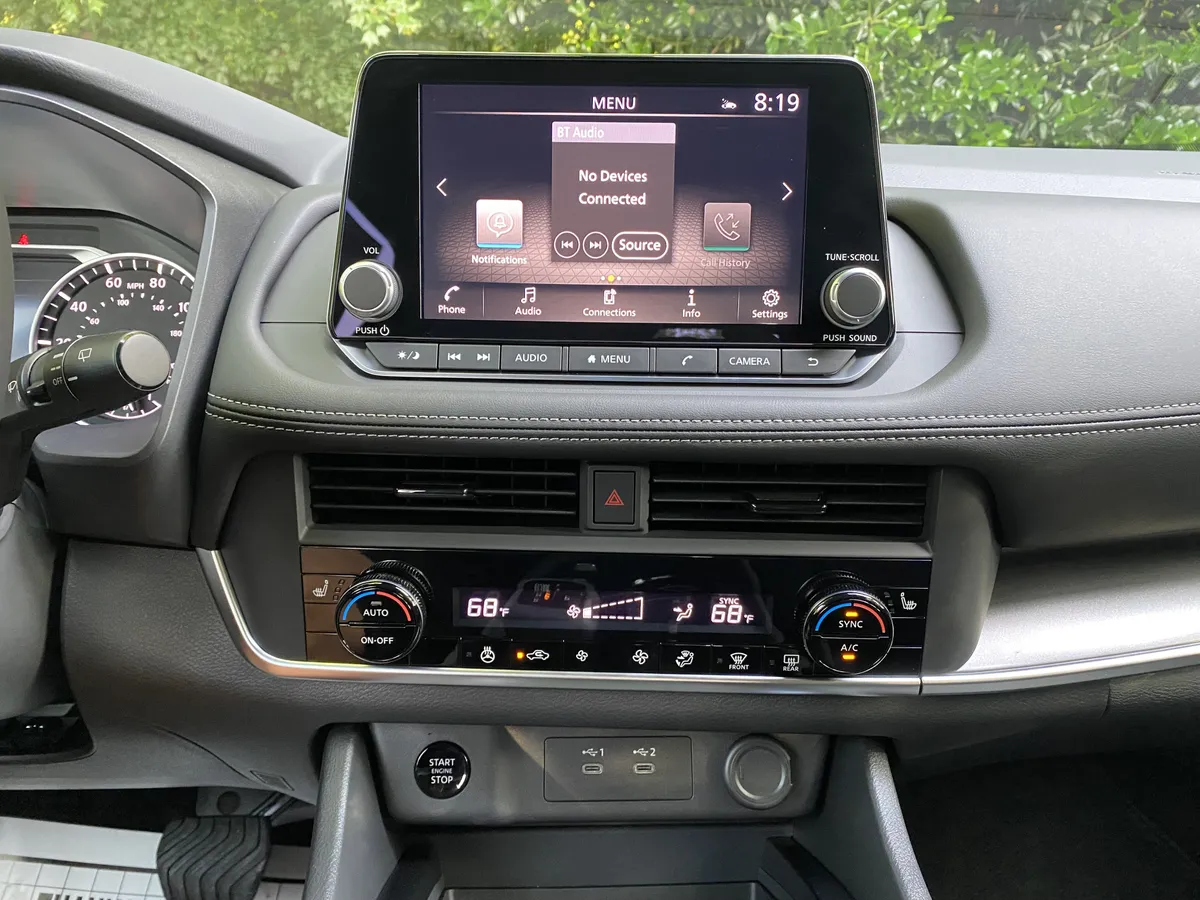 2026 Nissan Rogue Dark Armor thumbnail 22