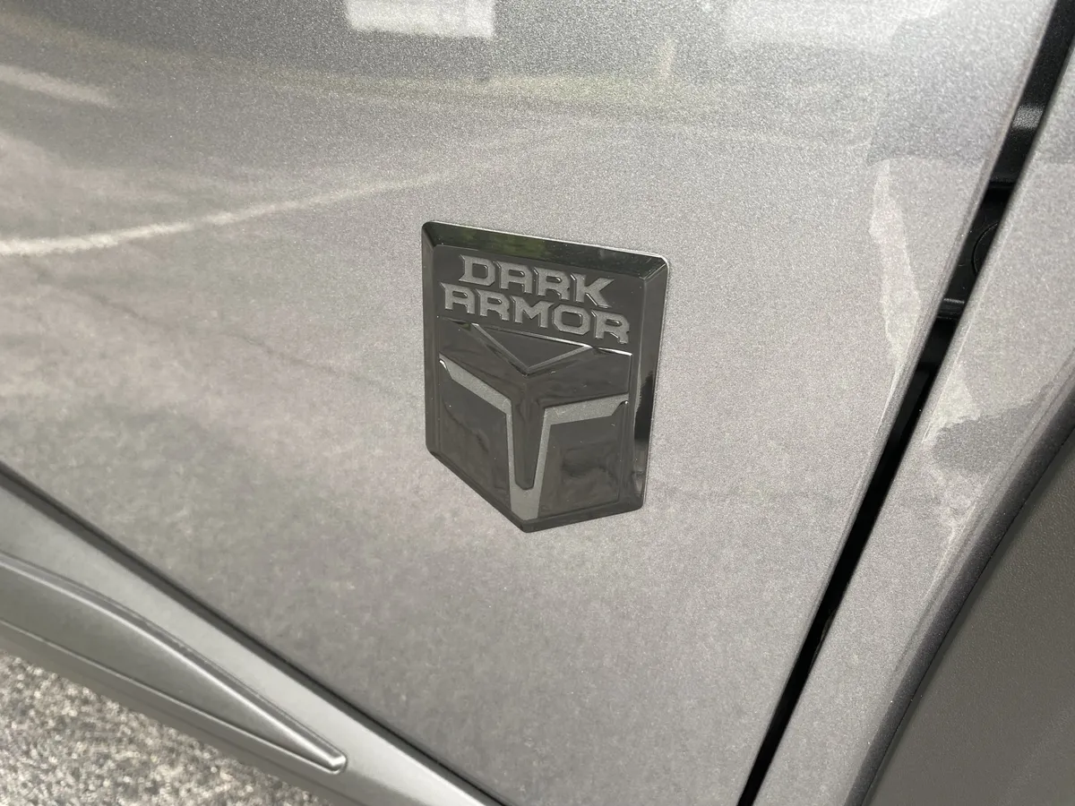2026 Nissan Rogue Dark Armor thumbnail 36