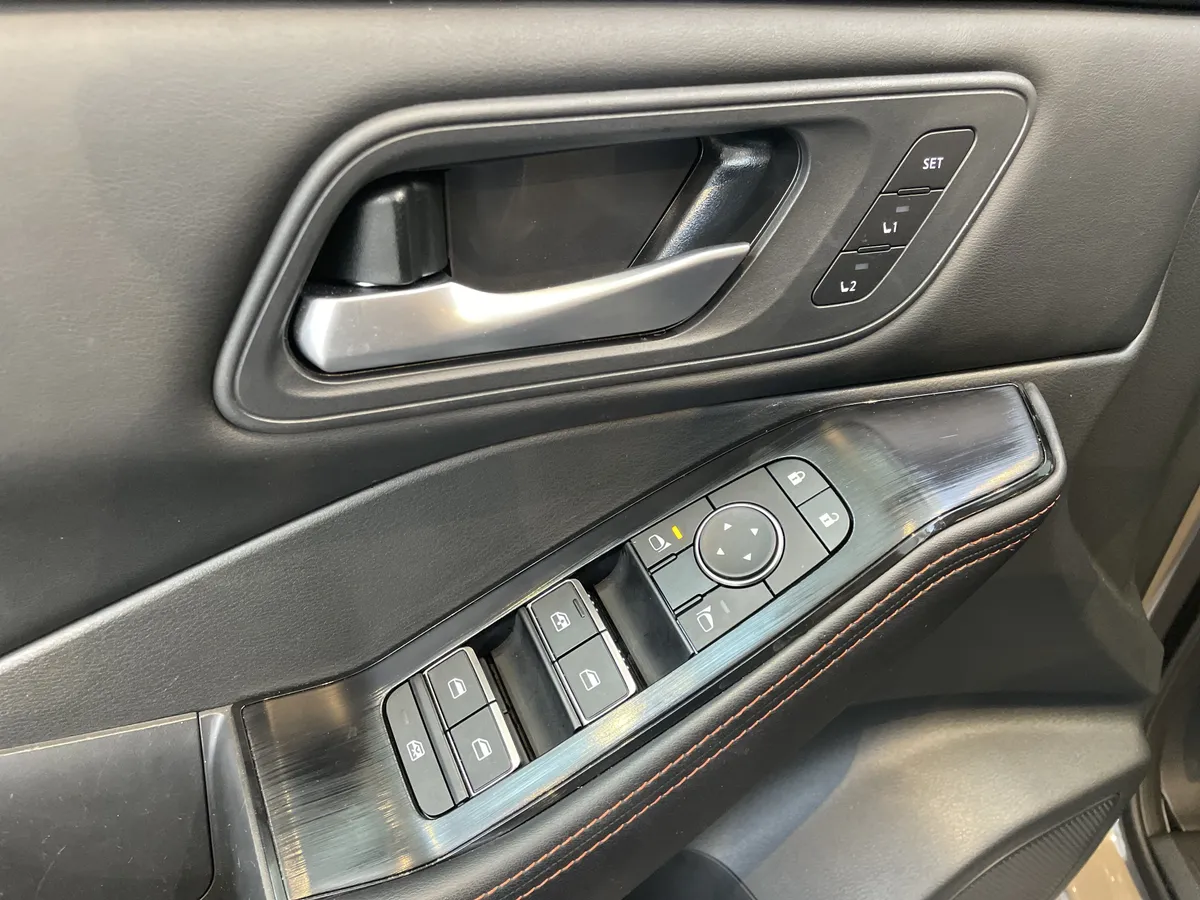 2026 Nissan Rogue Rock Creek thumbnail 15