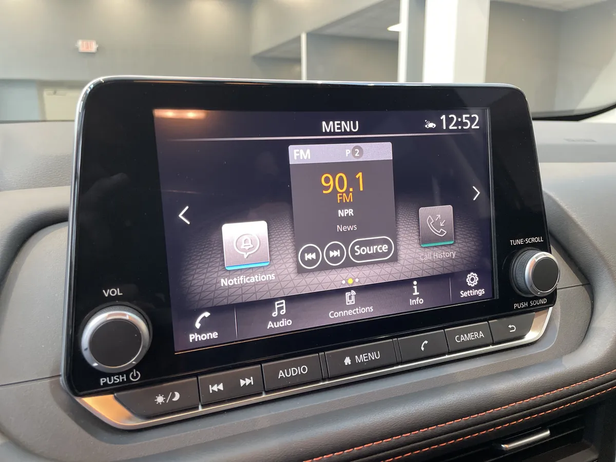 2026 Nissan Rogue Rock Creek thumbnail 24
