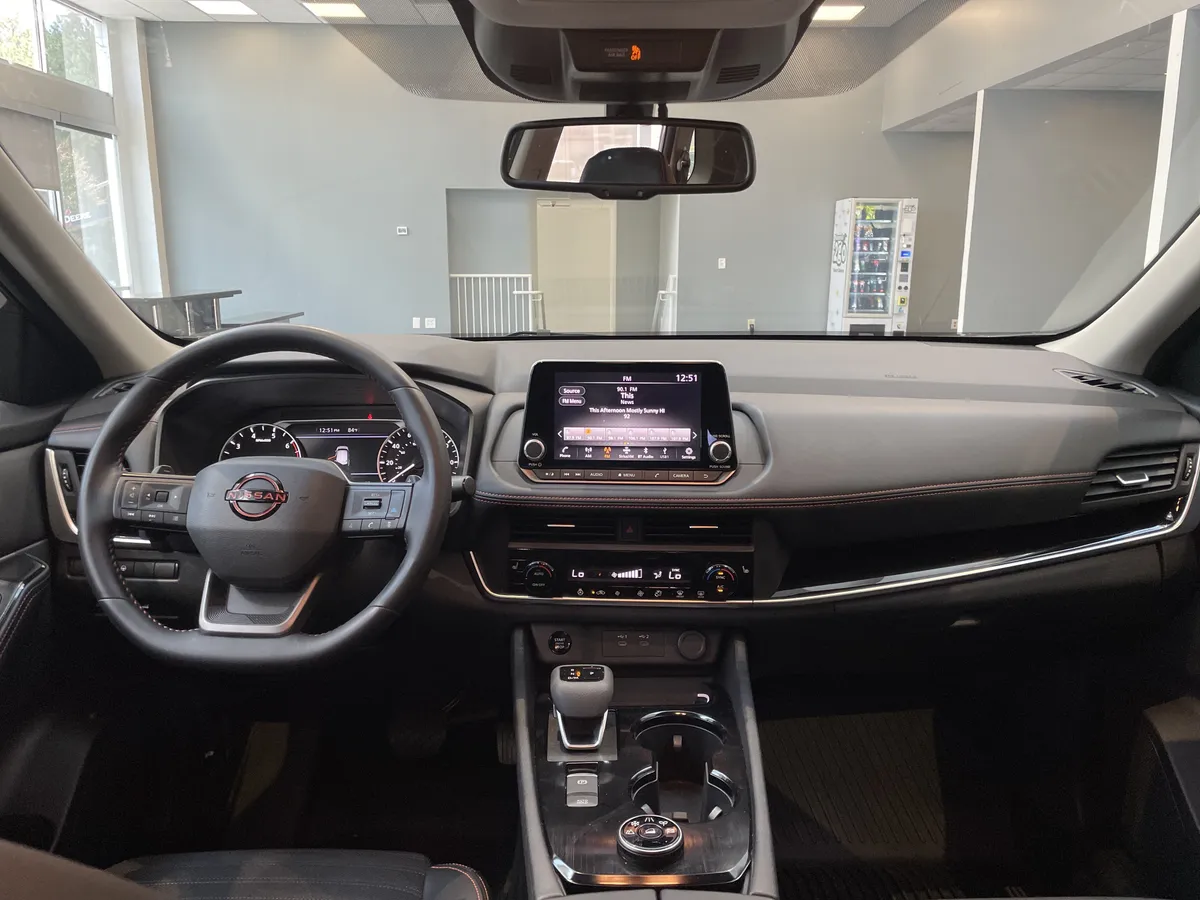 2026 Nissan Rogue Rock Creek thumbnail 29