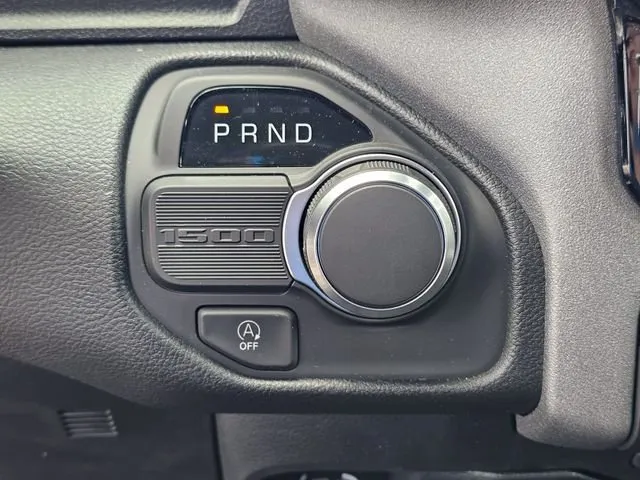 2026 Ram 1500 Express thumbnail 25