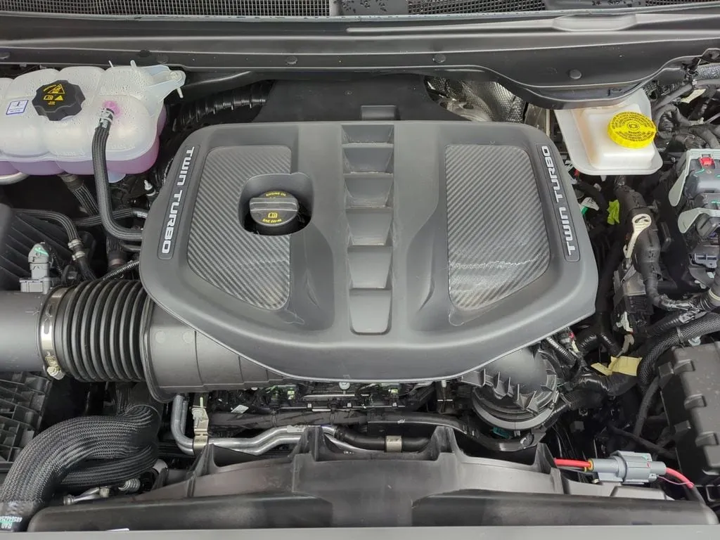 2026 Ram 1500 Limited thumbnail 19