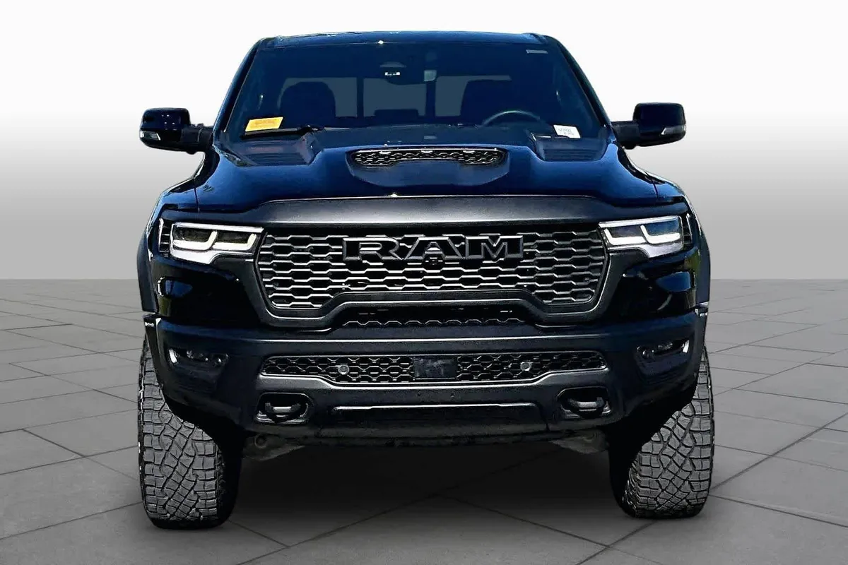 2026 Ram 1500 RHO thumbnail 4