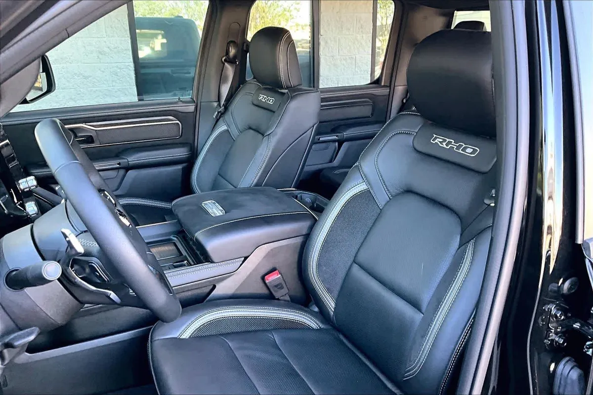 2026 Ram 1500 RHO thumbnail 8