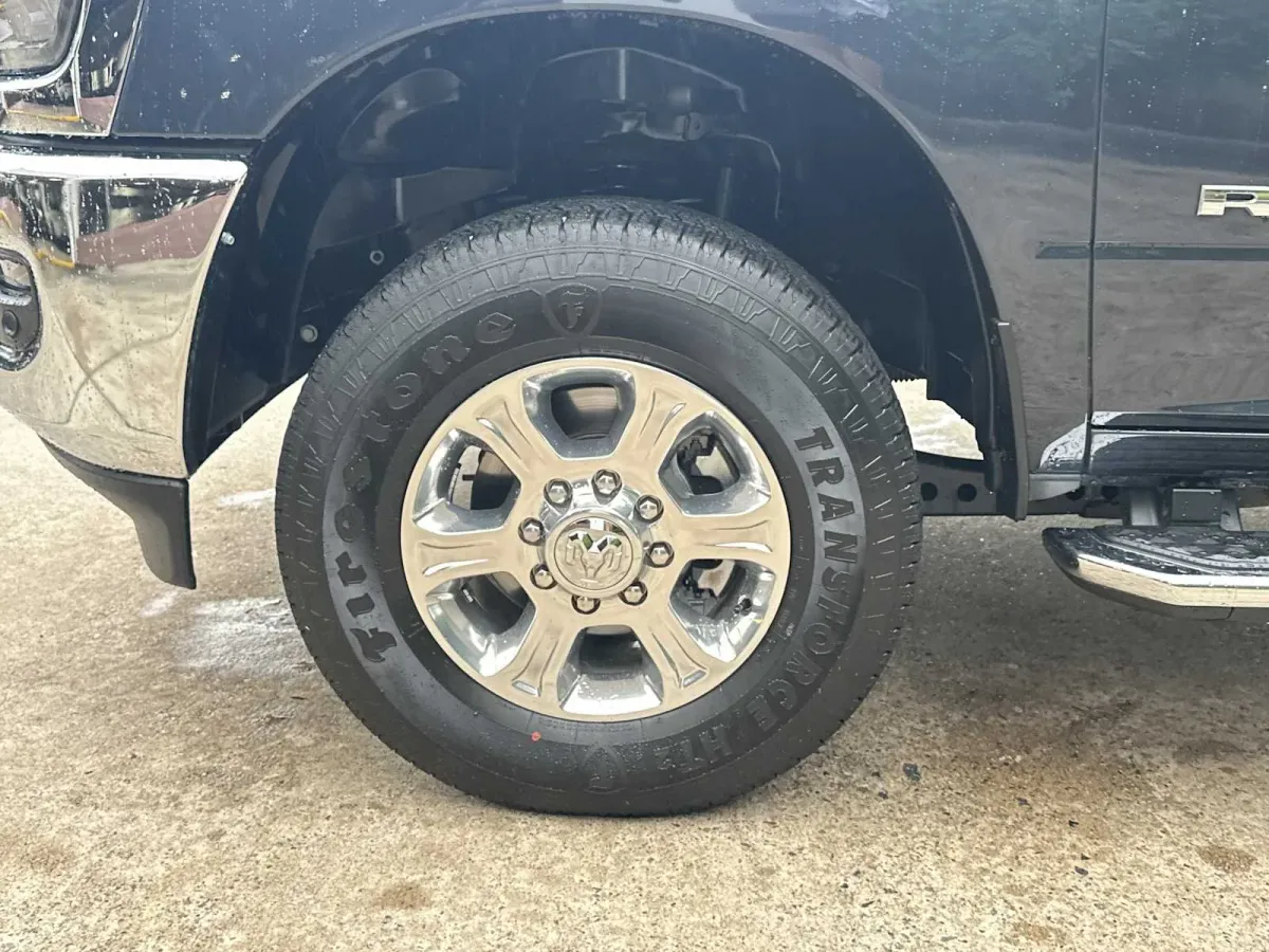 2026 Ram 2500 Big Horn thumbnail 13
