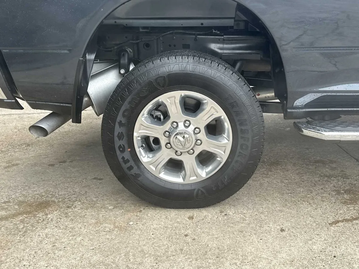 2026 Ram 2500 Big Horn thumbnail 20