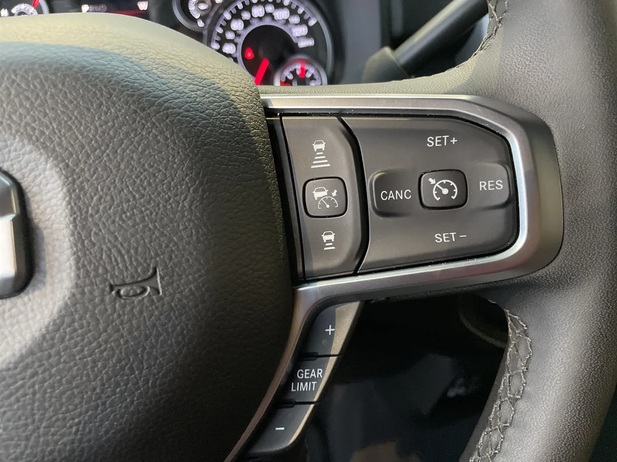 2026 Ram 2500 Big Horn thumbnail 20