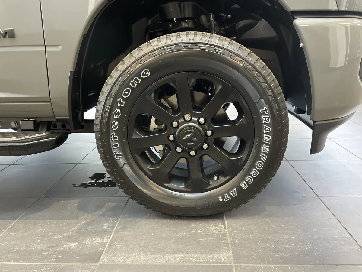 2026 Ram 2500 Big Horn thumbnail 12