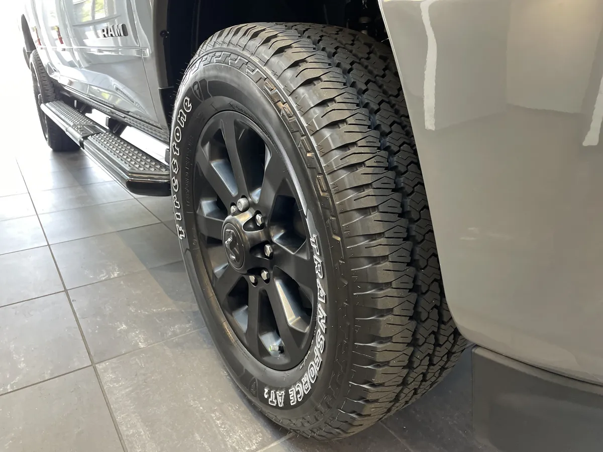 2026 Ram 2500 Big Horn thumbnail 13