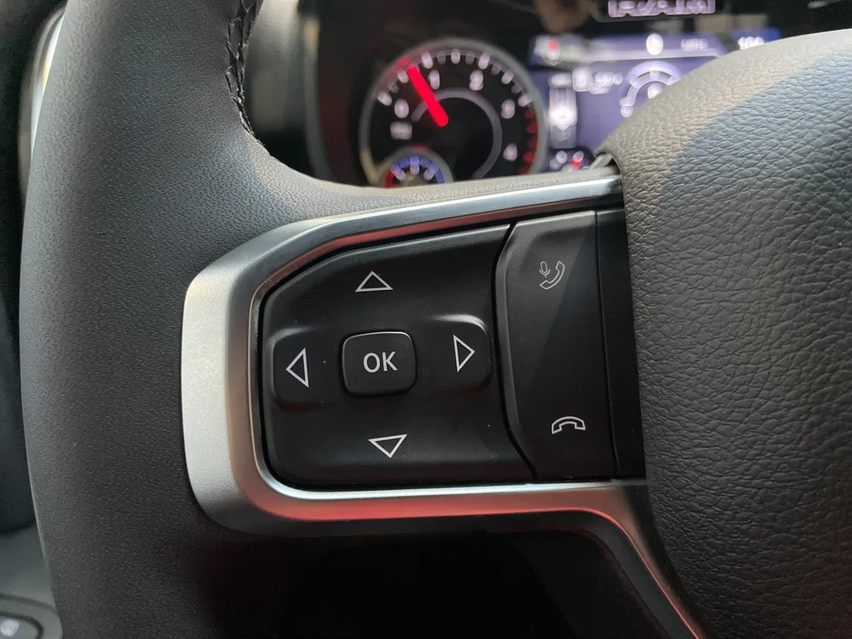 2026 Ram 2500 Big Horn thumbnail 19