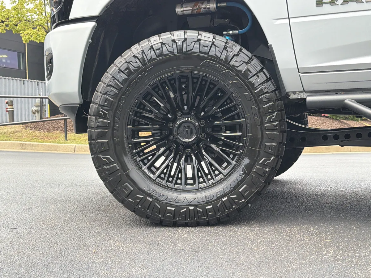 2026 Ram 2500 Laramie thumbnail 10