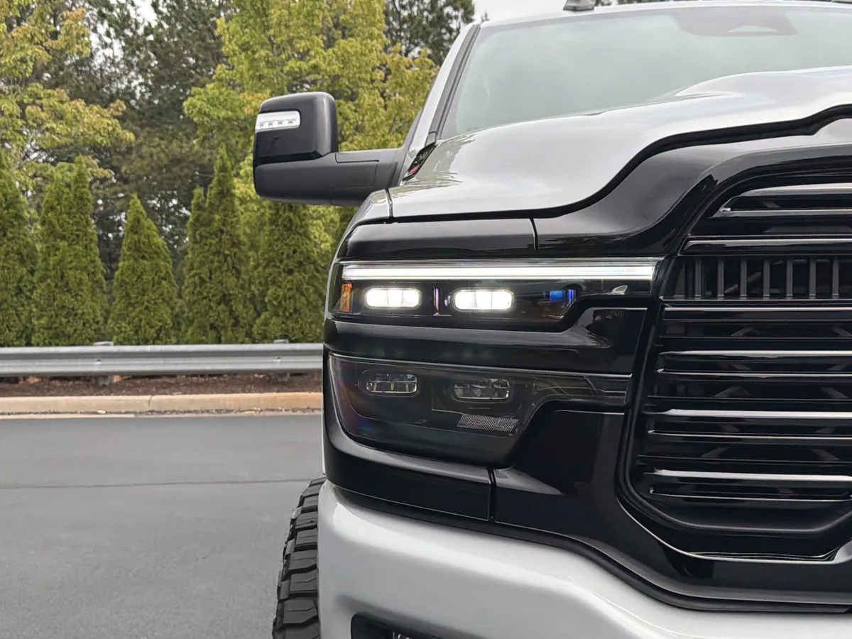 2026 Ram 2500 Laramie thumbnail 39