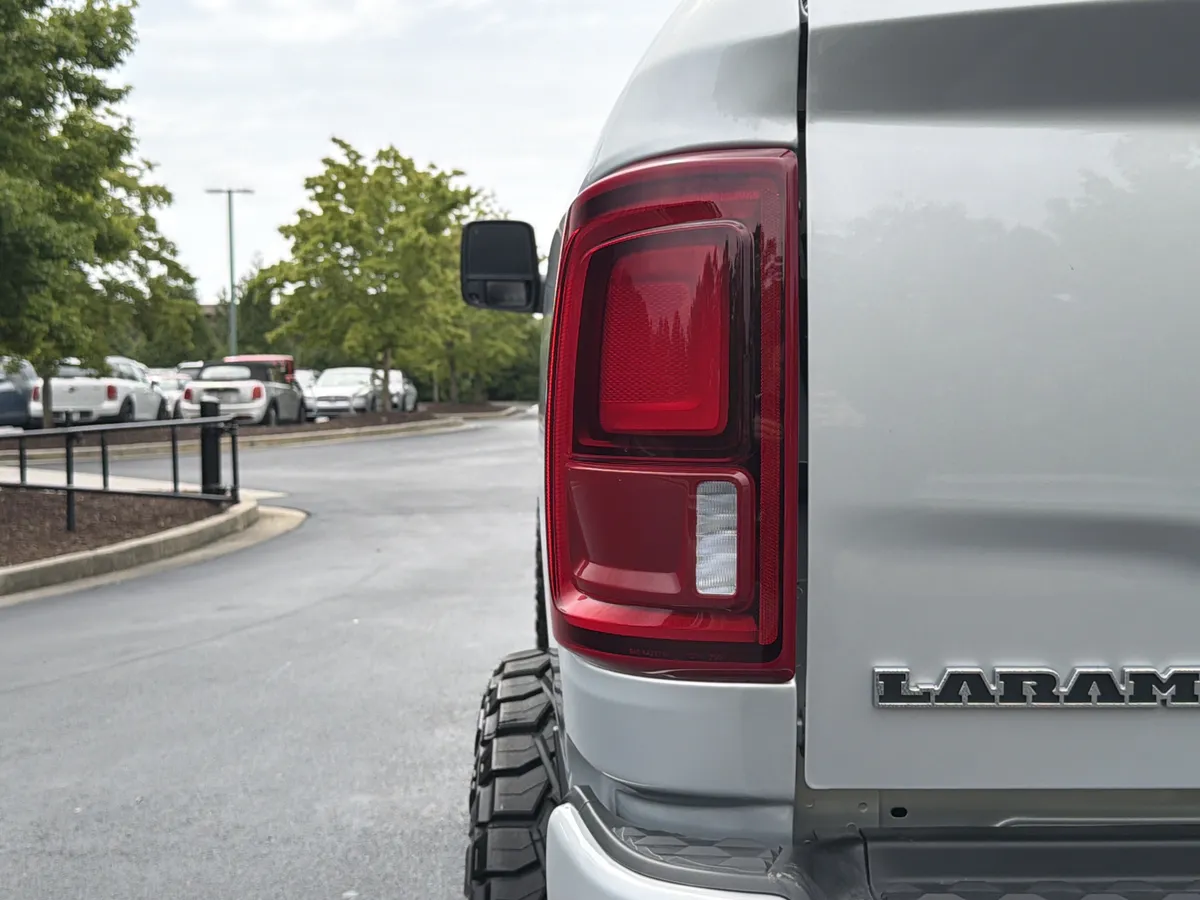 2026 Ram 2500 Laramie thumbnail 42