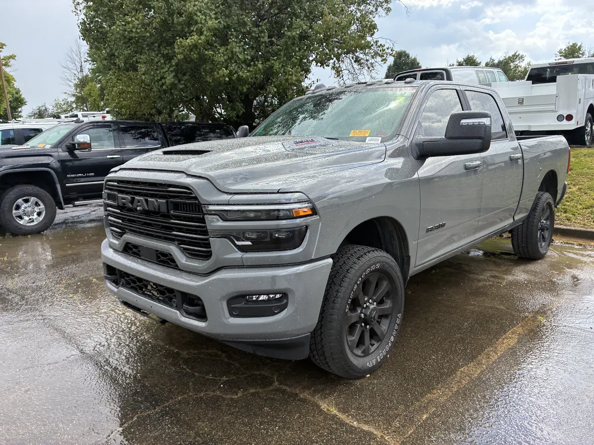 2026 Ram 2500 Laramie thumbnail 2
