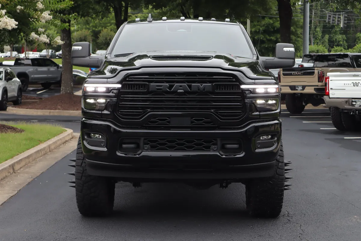 2026 Ram 3500 Laramie thumbnail 38