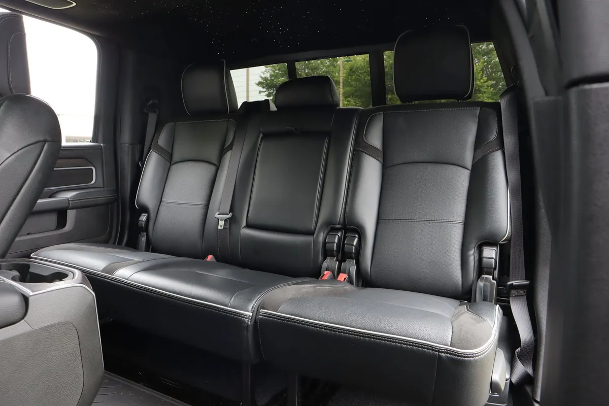 2026 Ram 3500 Laramie thumbnail 9