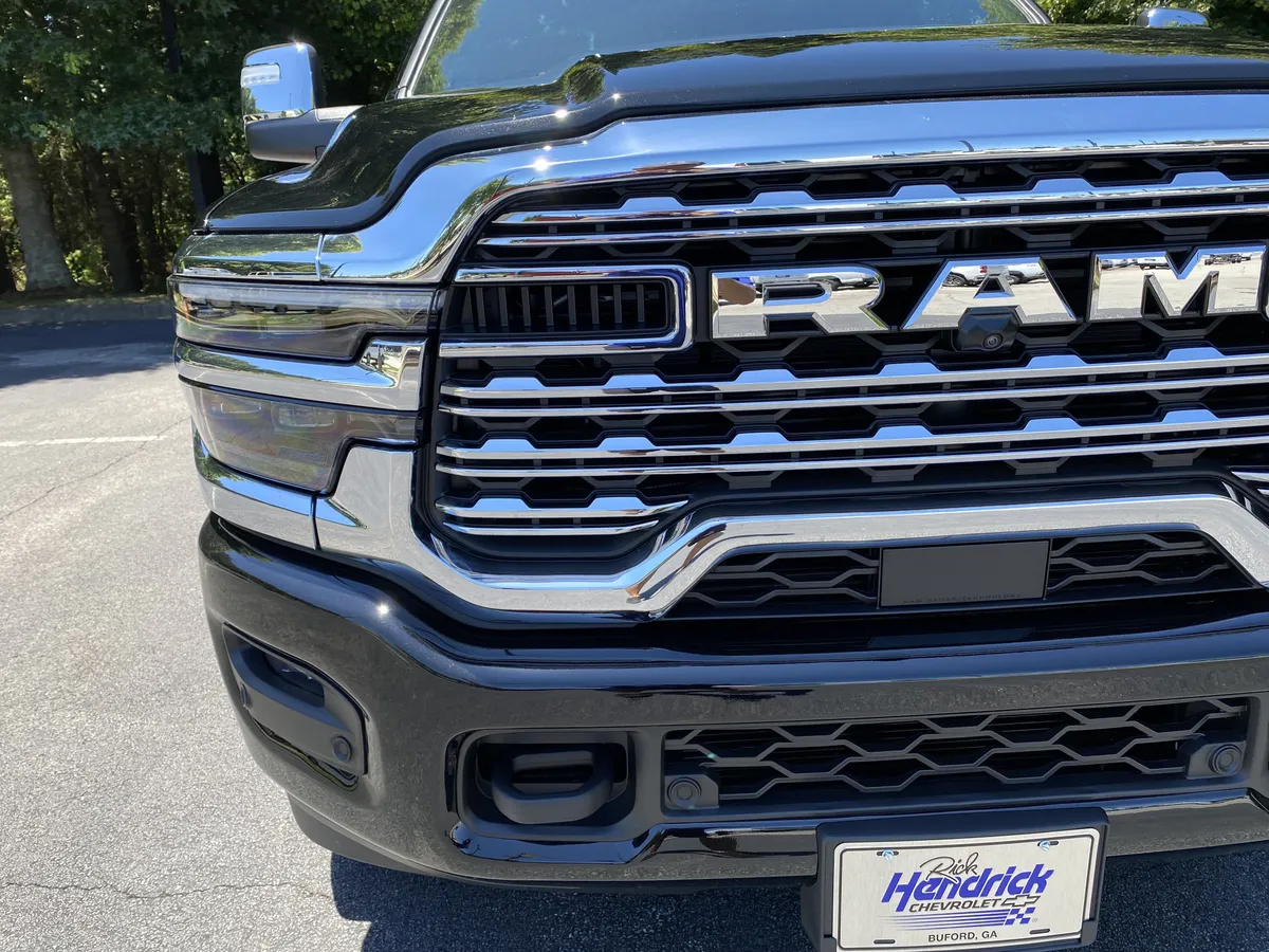 2026 Ram 3500 Limited thumbnail 13
