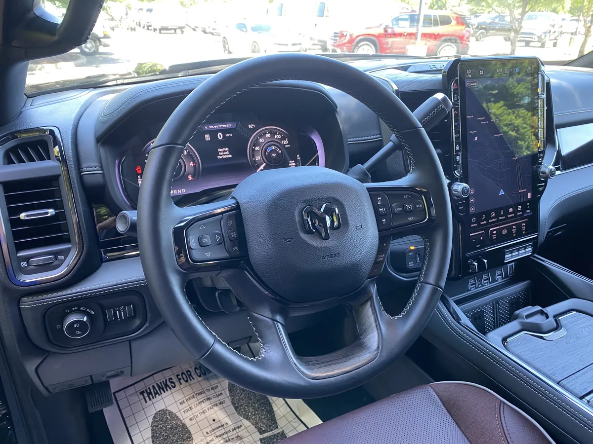 2026 Ram 3500 Limited thumbnail 16