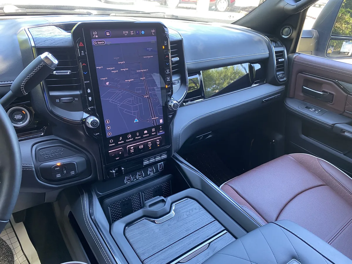 2026 Ram 3500 Limited thumbnail 22