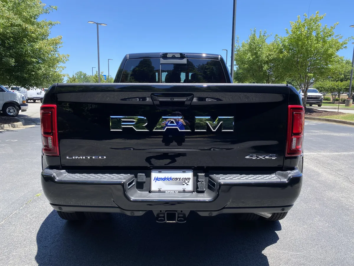 2026 Ram 3500 Limited thumbnail 7