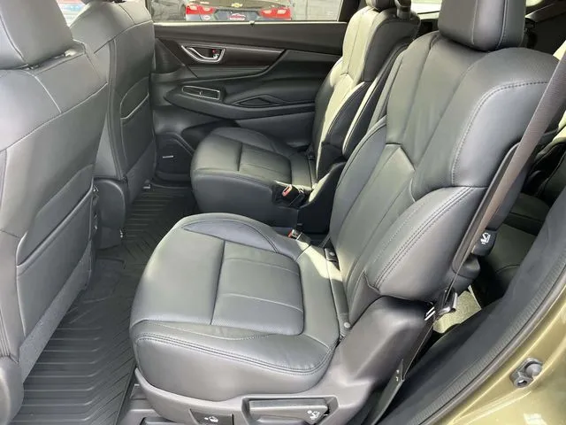 2026 Subaru Ascent Touring thumbnail 9