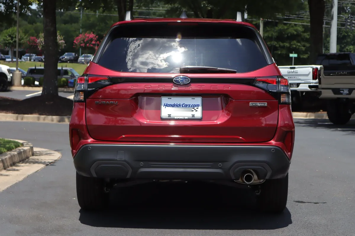 2026 Subaru Forester Limited Hybrid thumbnail 36