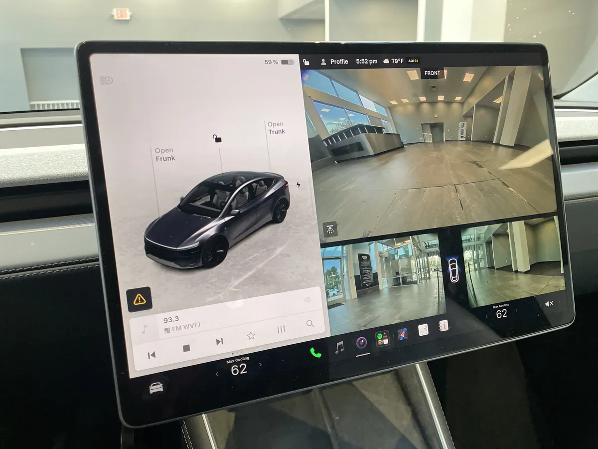2026 Tesla Model Y thumbnail 26