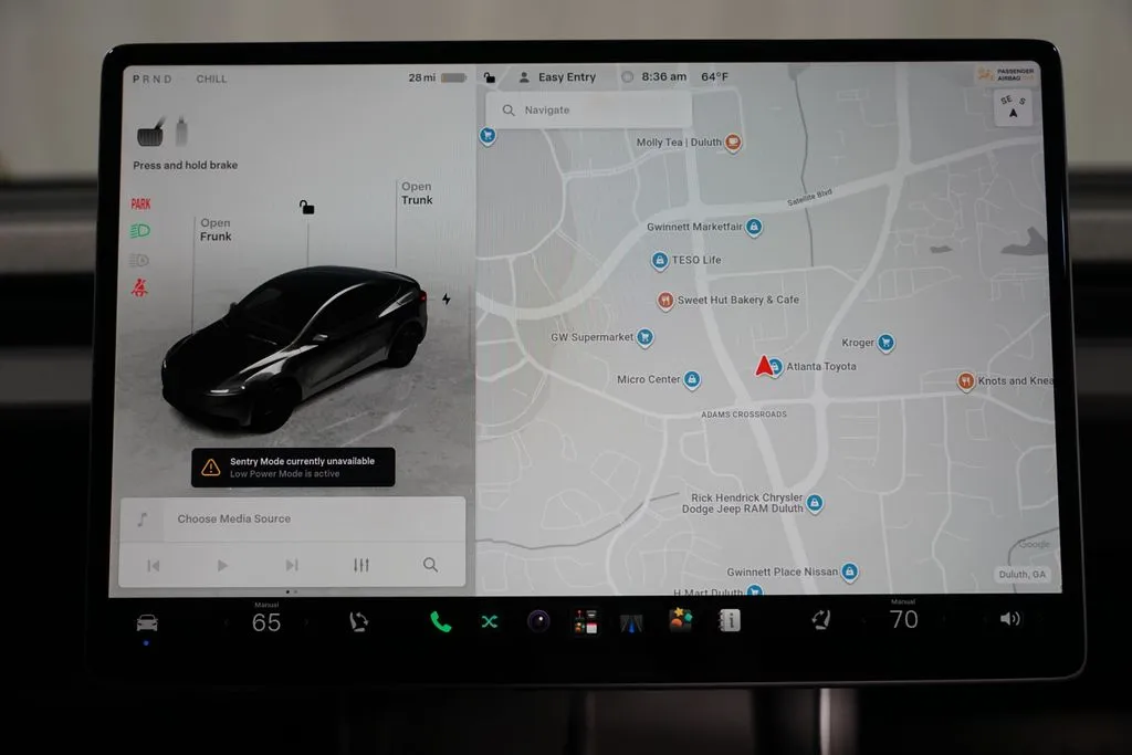 2026 Tesla Model Y Standard Range thumbnail 17